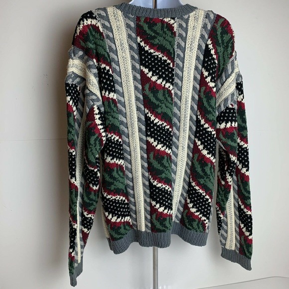 Vitruvian Vintage Multicolored Sweater - Picture 2 of 5